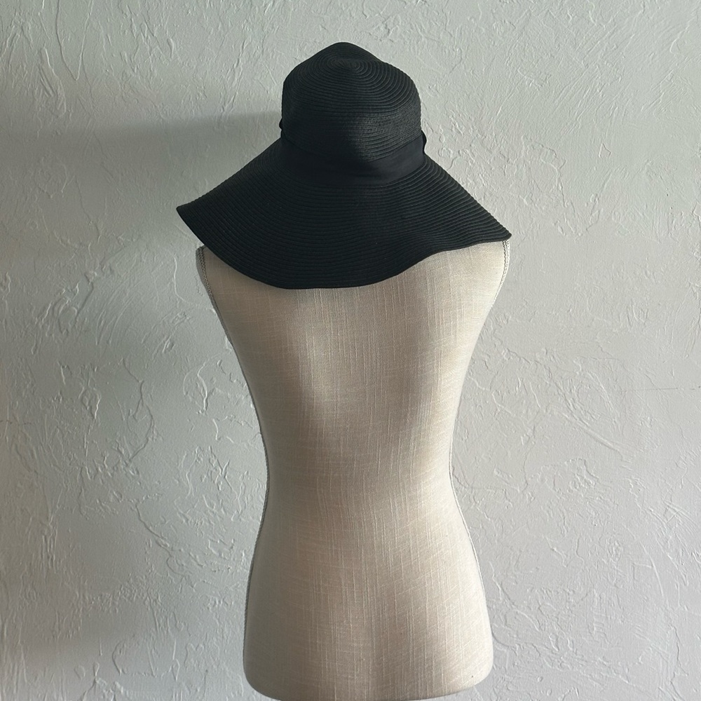 Black woven floppy hat sunhat Charlotte Russe